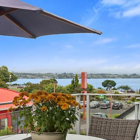 Relax On Roberts - Taupo Holiday Home Εξωτερικό φωτογραφία