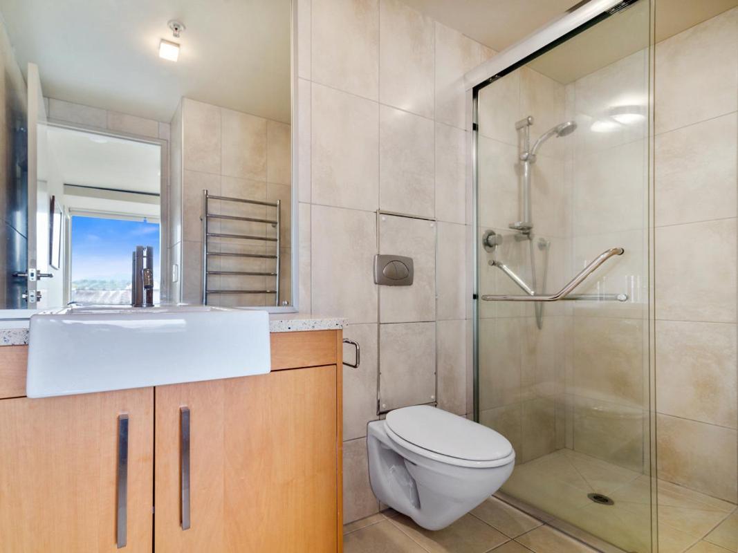 Relax On Roberts - Taupo Holiday Home Εξωτερικό φωτογραφία