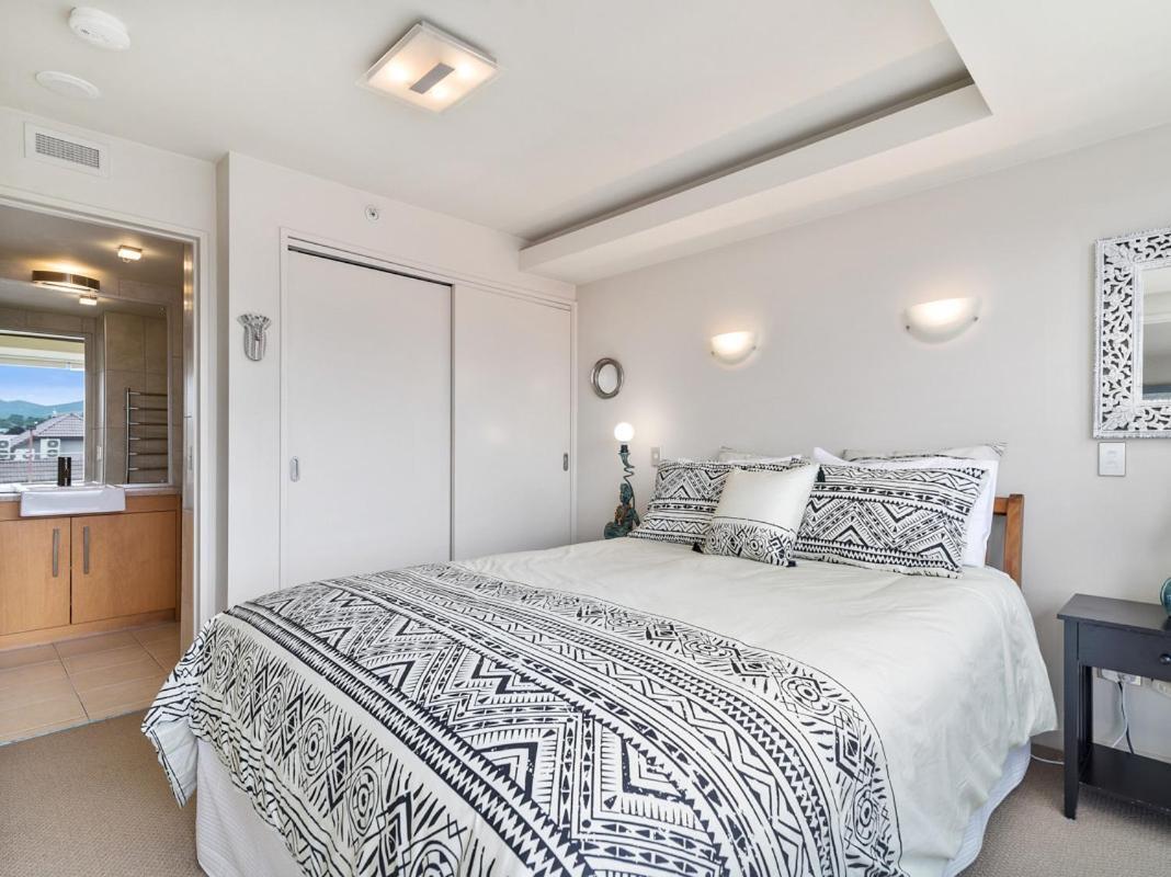 Relax On Roberts - Taupo Holiday Home Εξωτερικό φωτογραφία